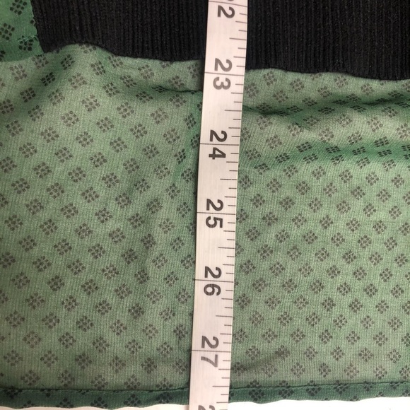 CAbi 3520 Get Together Top XS Sweater Blouse - Picture 6 of 6